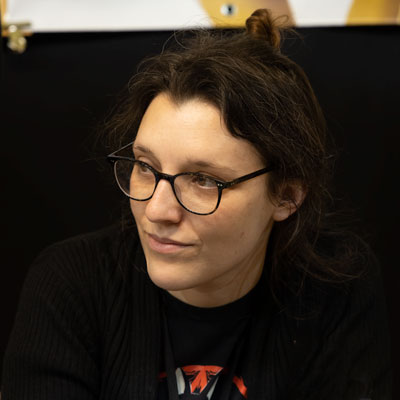 Léa Murawiec au Festival d'Angoulême en 2023 © Le Monde de la BD